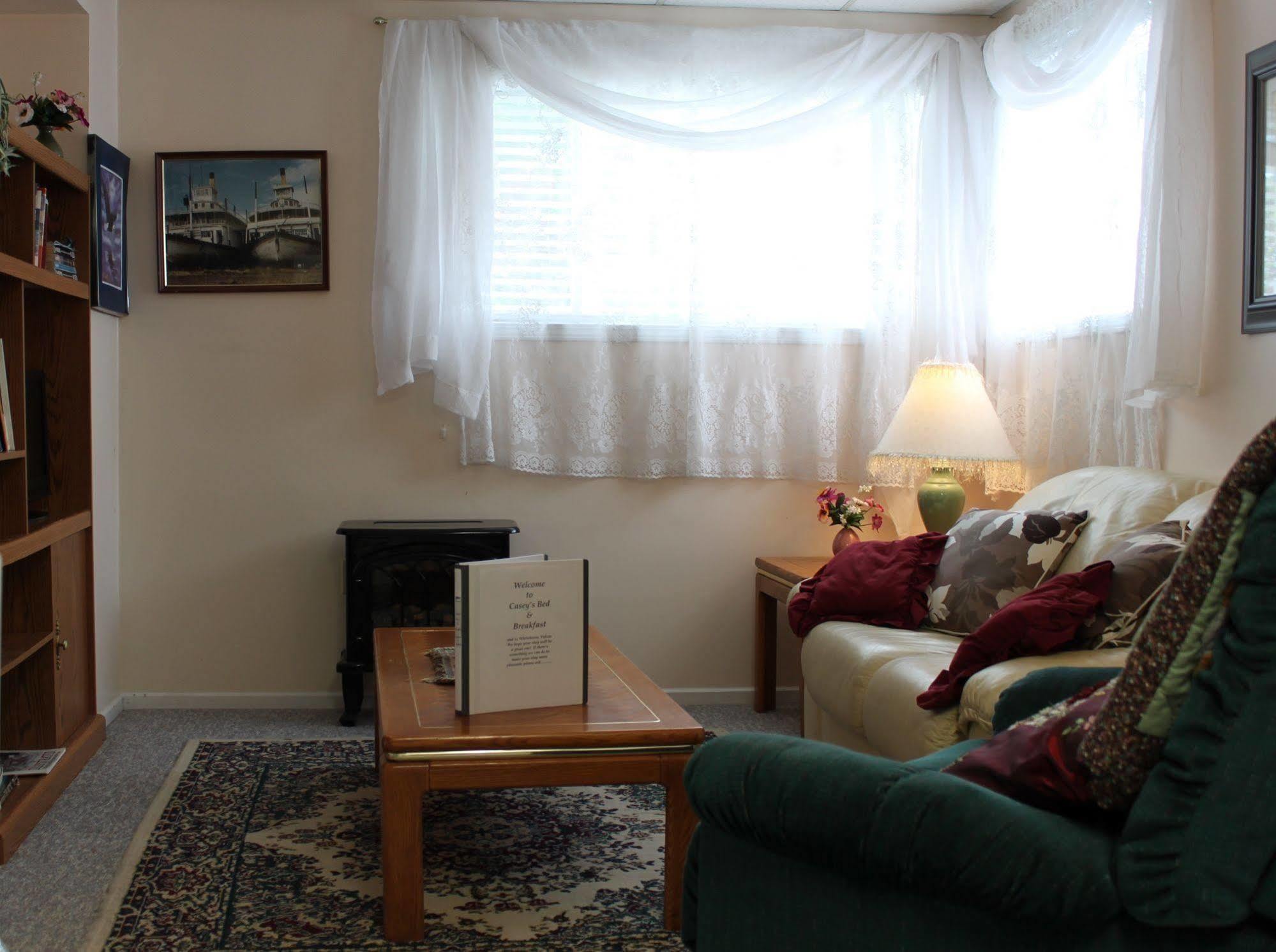 Casey'S Bed & Breakfast Whitehorse Ngoại thất bức ảnh